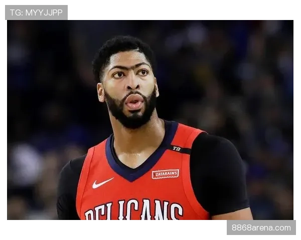 戴维斯冰箱里居然没辣条？这生活简直和NBA判若两人！